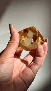 cristal-1 Segundo Maior Diamante do Brasil é Descoberto em Minas Gerais