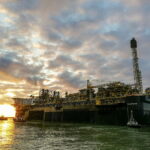 Produção de petróleo no Brasil deve impulsionar crescimento na América Latina em 2026